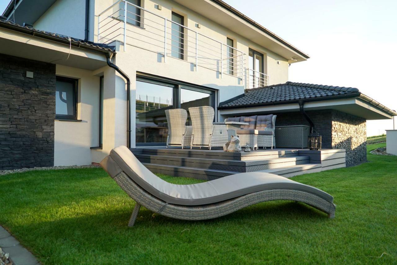 Luxury Villa Moravany nad Váhom المظهر الخارجي الصورة