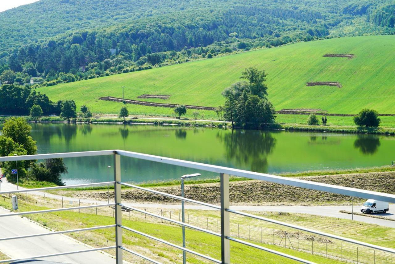 Luxury Villa Moravany nad Váhom المظهر الخارجي الصورة