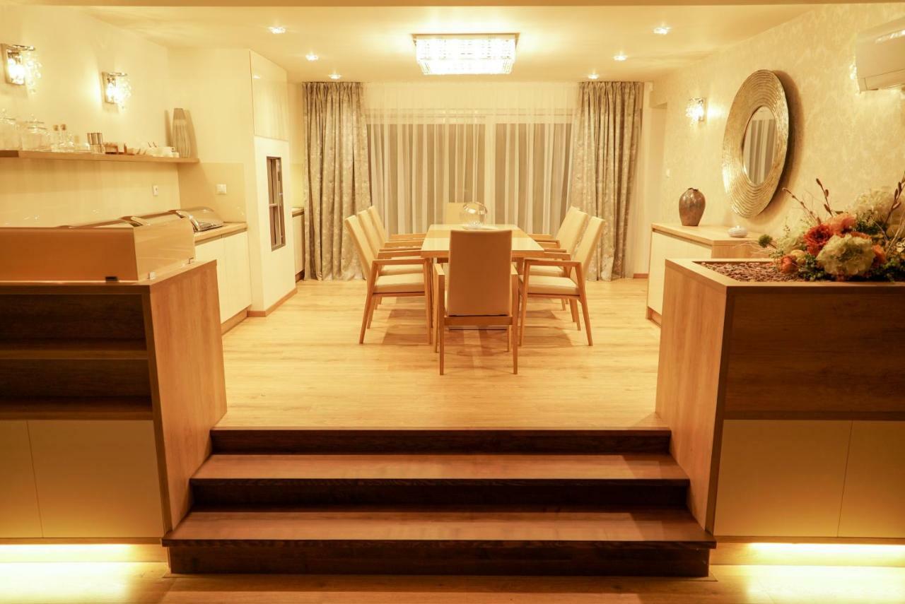 Luxury Villa Moravany nad Váhom المظهر الخارجي الصورة